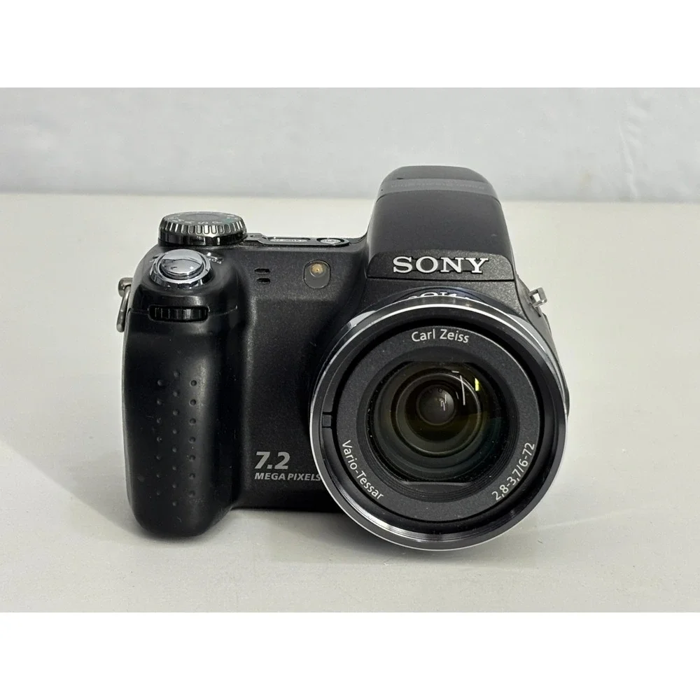 Sony Cyber-Shot DSC-H5 7.2 MP 12X Carl Zeiss Vario-Tessar Digital Still Camera